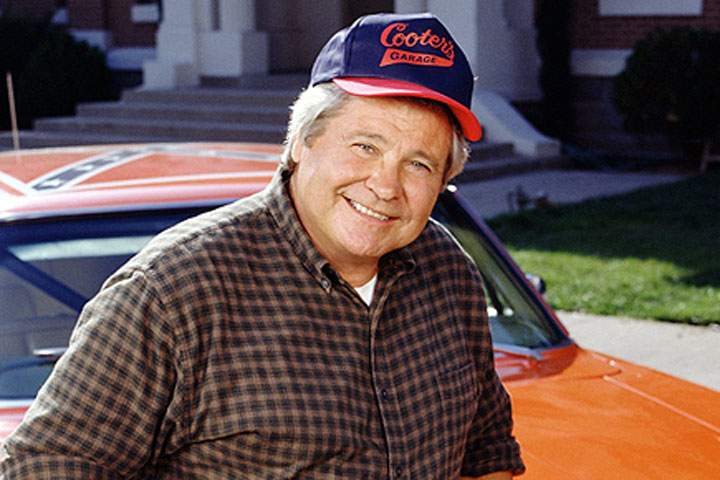 Помер Бен Джонс із The Dukes of Hazzard, який став конгресменом