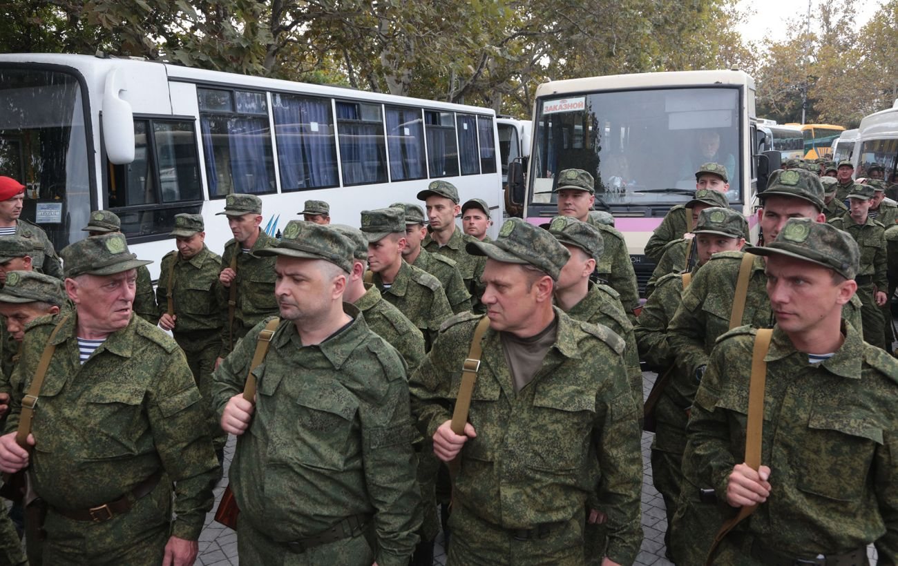 Росія перейшла до примусового вербування чоловіків на війну